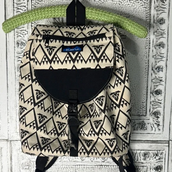 Kavu | Bags | Kavu Black And Cream Geometric Backpack | Poshmark